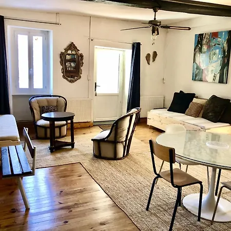 Charmante Et Elegante Ferme Renovee *