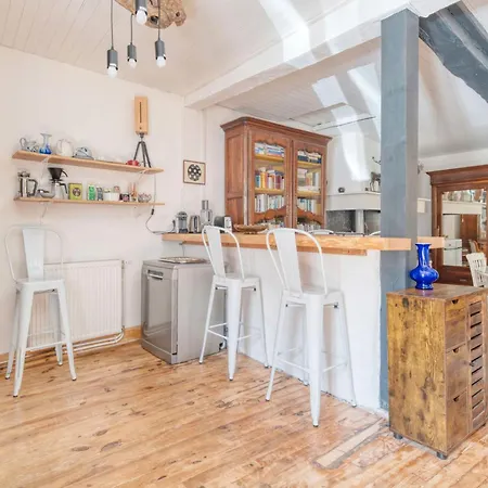 Hébergement de vacances Charmante Et élégante Ferme Rénovée