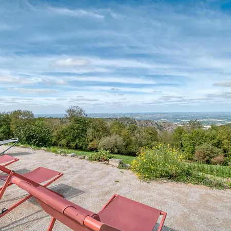 Charmante Et élégante Ferme Rénovée *