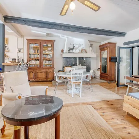 Ferme De Charme, Piscine Naturelle Feriehus