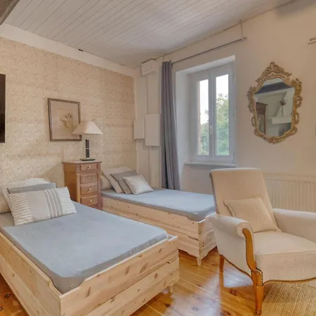 Ferme De Charme, Piscine Naturelle Feriehus *